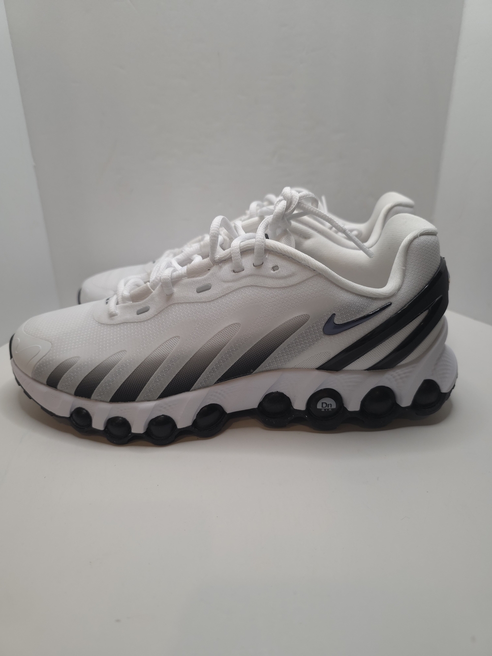 Nike Air Max DN8 'White Black' FQ7860-100 7.5M/9W
